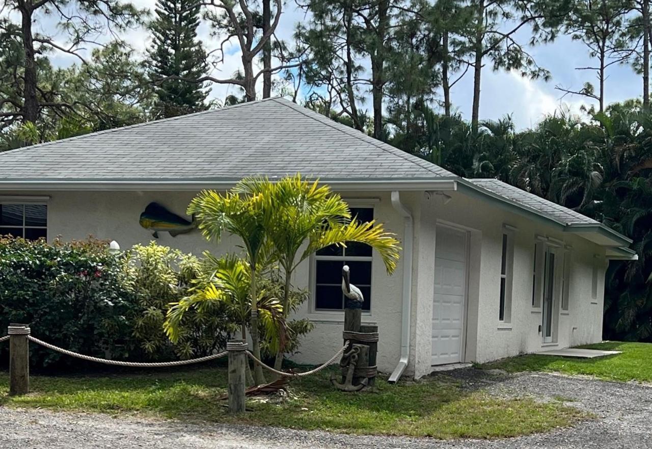 Private Tropical Paradise Guesthouse! Loxahatchee Esterno foto